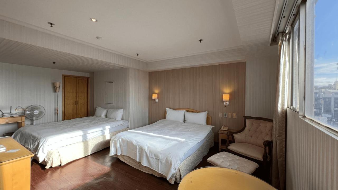 Hermes Hotel Hsinchu stad Exteriör bild