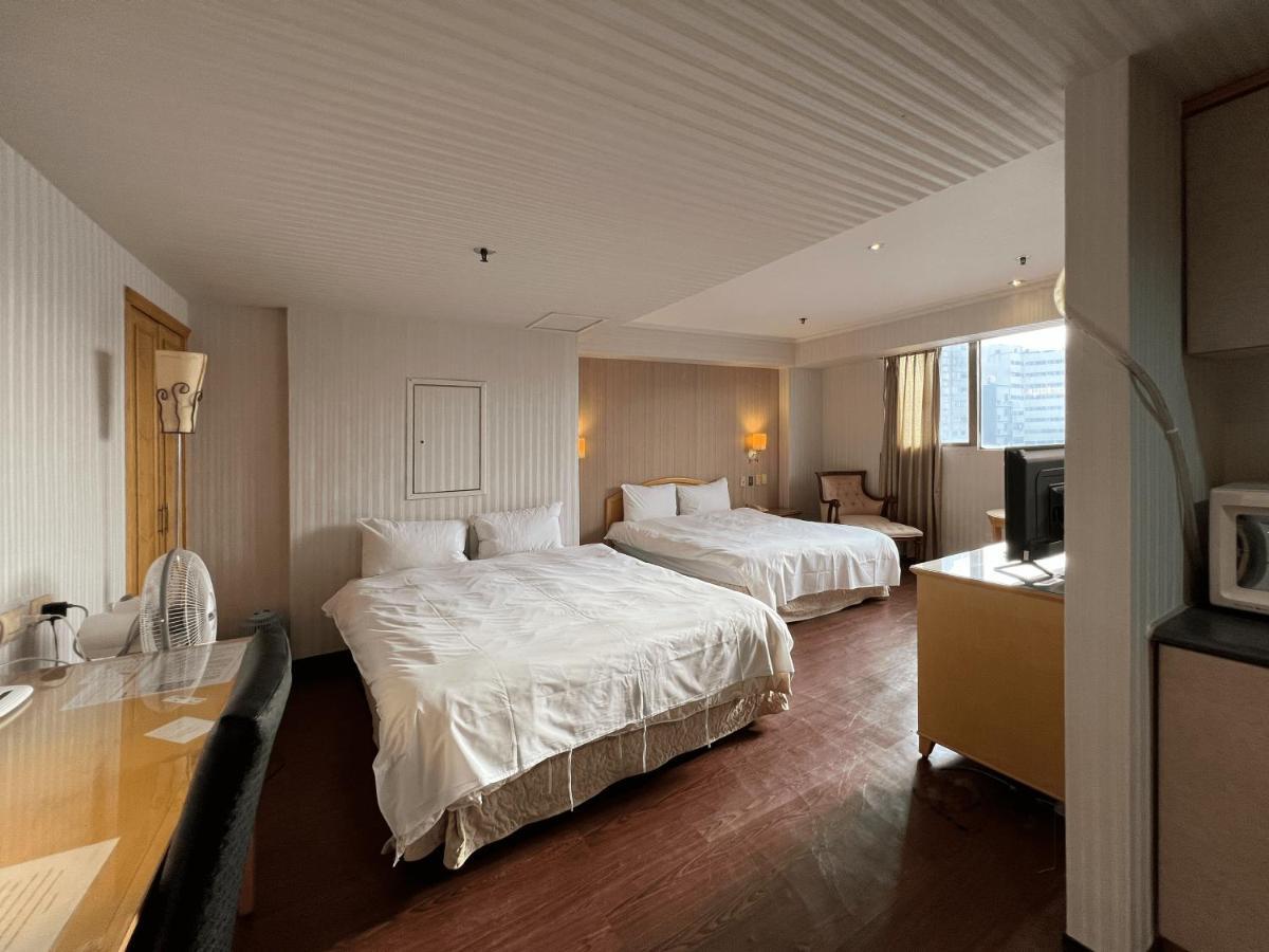 Hermes Hotel Hsinchu stad Exteriör bild